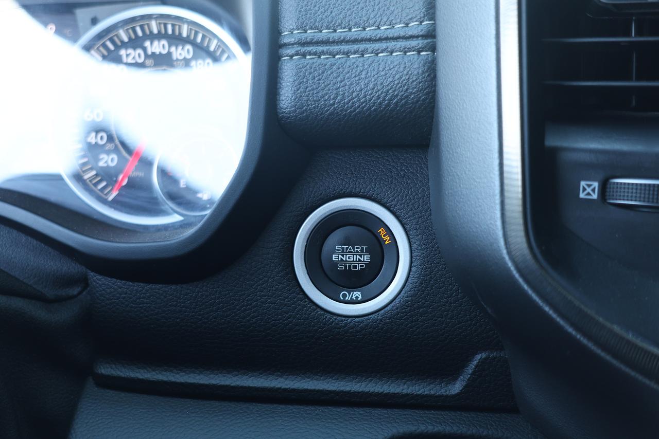 2022 RAM 1500 SPORT 5.7L HEMI 4X4 - LEATHER|CAMERA|NAVIGATION Photo