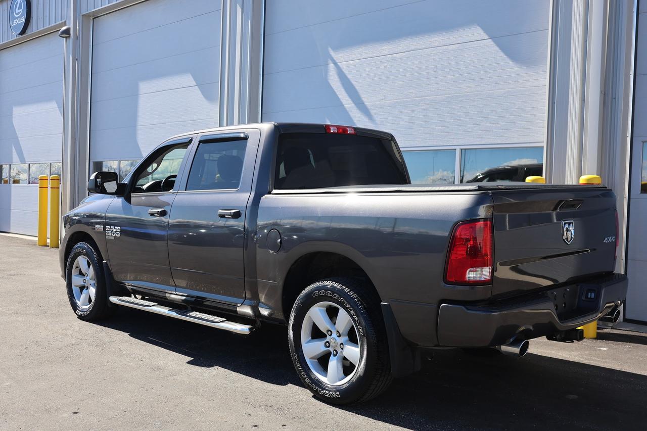 2020 RAM 1500 Classic 5.7L HEMI V8 4x4 - CAMERA|HEATED SEAT|REMOTE START Photo