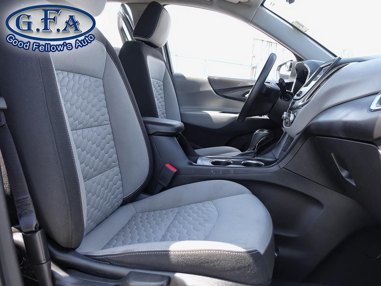 2020 Chevrolet Equinox LS MODEL, FWD, REARVIEW CAMERA, BLUETOOTH Photo28