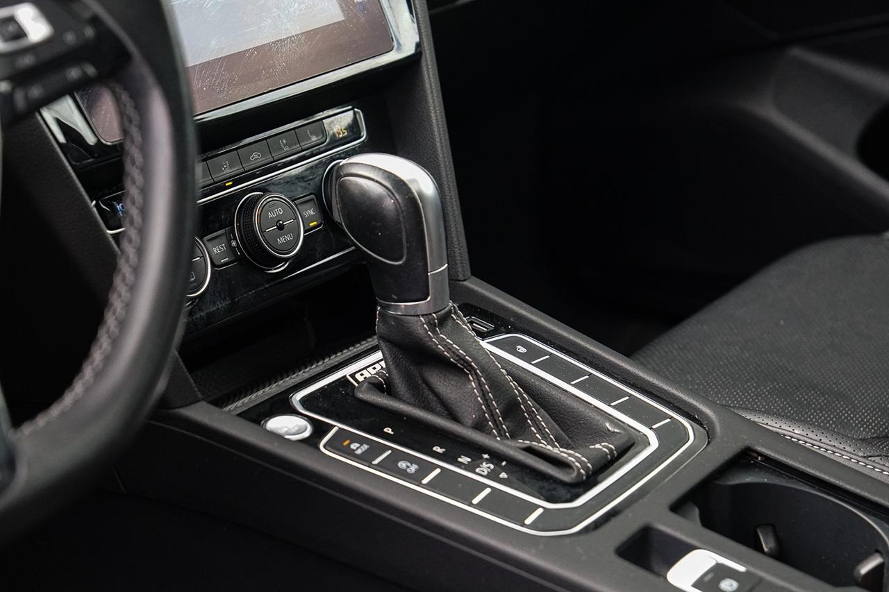 2019 Volkswagen Arteon 4MOTION | CLEAN CARFAX|CARBON APR INTAKE|NAVI|ROOF Photo