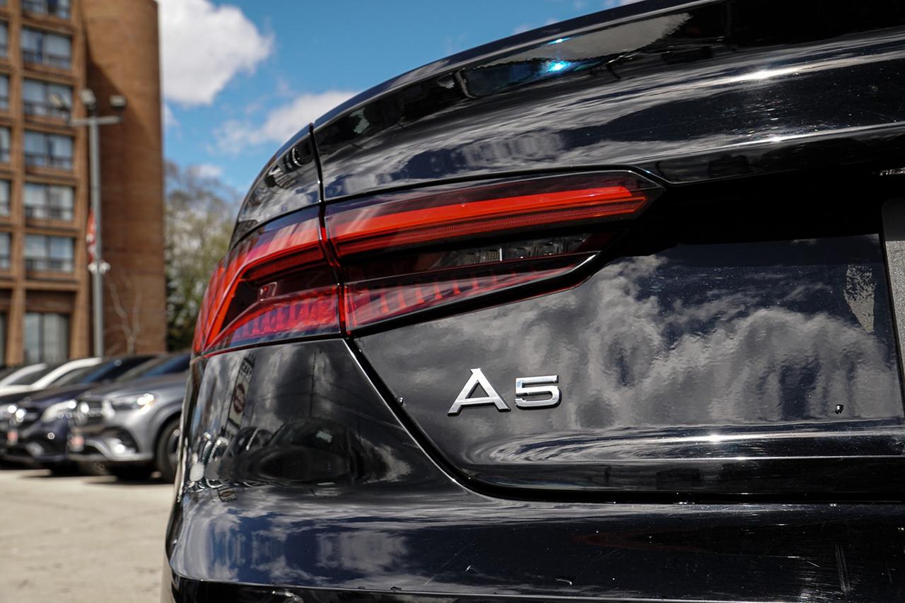 2019 Audi A5 Komfort QUATTRO | CLEAN CARFAX | SUNROOF | HEATED Photo