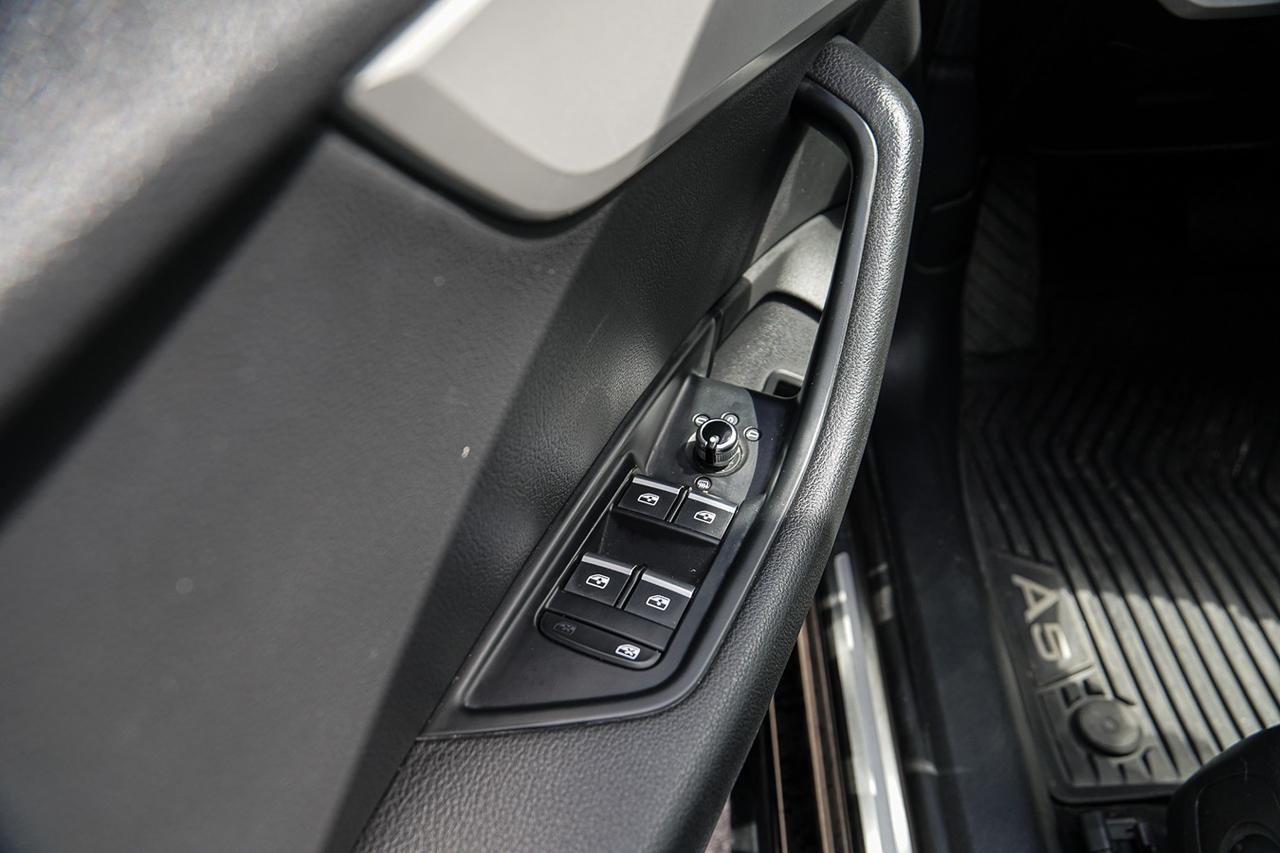 2019 Audi A5 Komfort QUATTRO | CLEAN CARFAX | SUNROOF | HEATED Photo