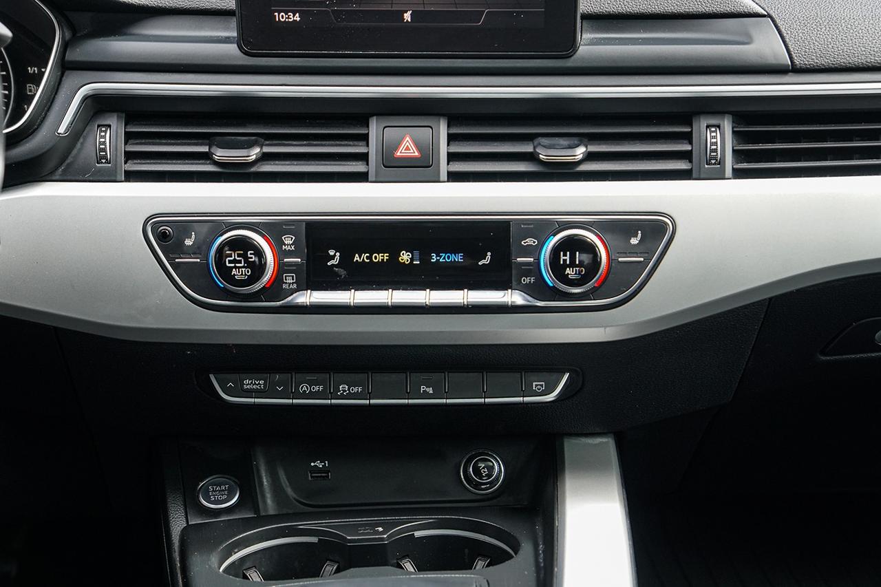 2019 Audi A5 Komfort QUATTRO | CLEAN CARFAX | SUNROOF | HEATED Photo