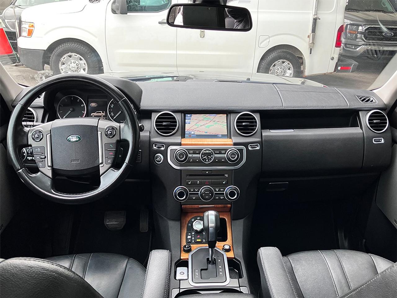 2011 Land Rover LR4 HSE|NAVI|PANOROOF|LEATHER|19in ALLOYS Photo