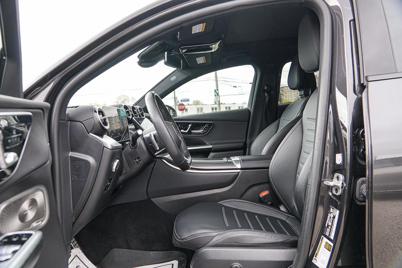 2024 Mercedes-Benz GLC-Class GLC 300 COUPE 4MATIC | AMG PKG | NAVI | PANO | Photo