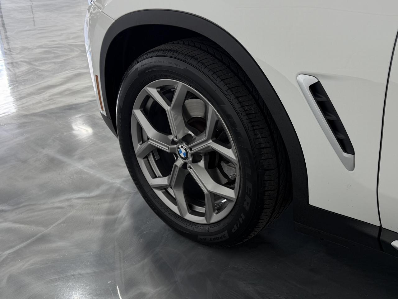 2020 BMW X3 xDrive30i Photo