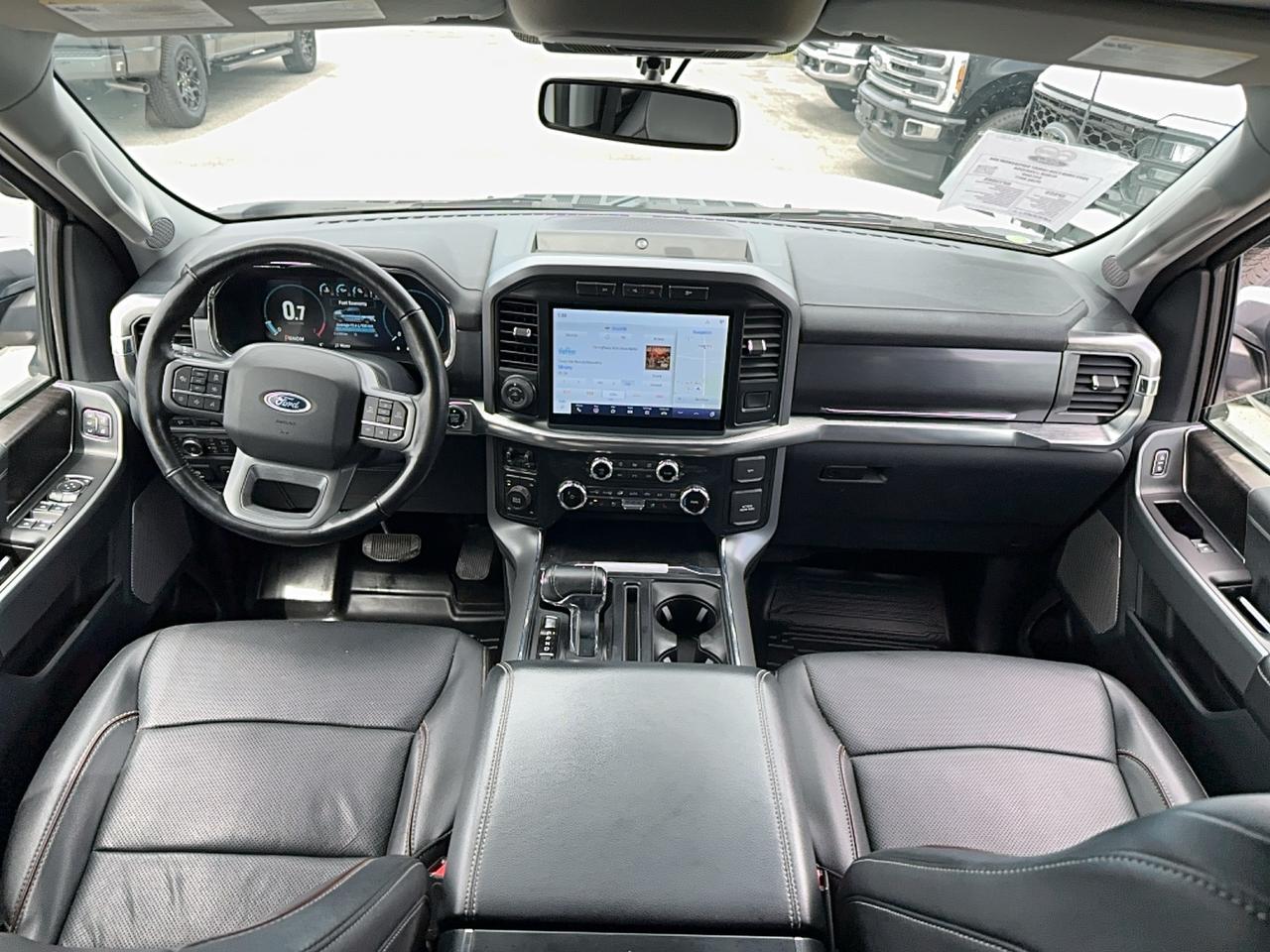 2022 Ford F-150 Lariat 4WD SuperCrew 5.5' Box Photo
