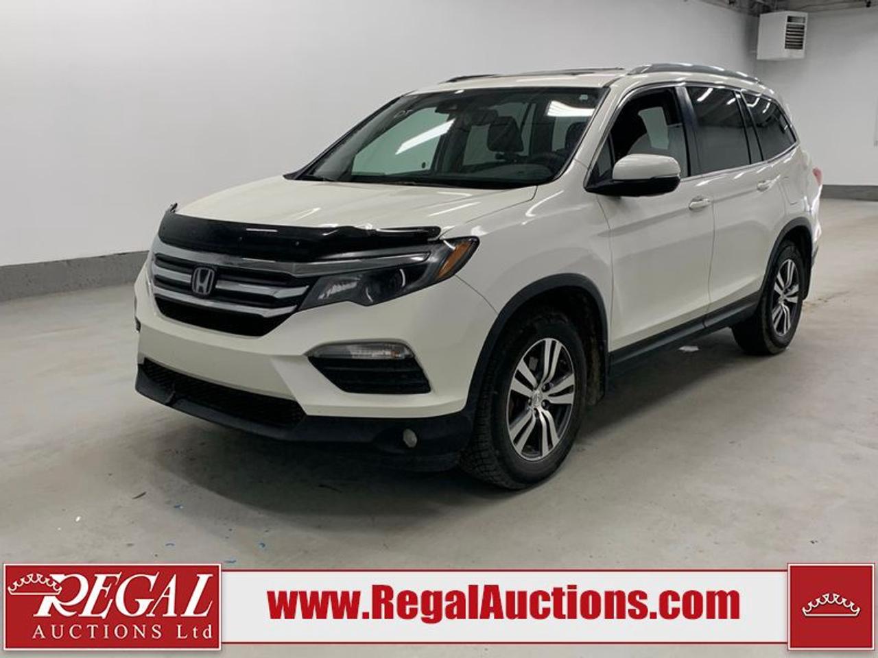 OFFERS WILL NOT BE ACCEPTED BY EMAIL OR PHONE - THIS VEHICLE WILL GO ON TIMED ONLINE AUCTION on Wednesday May 20.<br><br/>VEHICLE DESCRIPTION <br/>Stock #: 34002 <br/>Lot #: 544DT <br/>Reserve Price: $16,800 <br/>CarProof Report: Available at www.RegalAuctions.com <br/><br/>IMPORTANT DECLARATION <br/>Dealership Trade-In: Unit was traded in and is being sold on behalf of a franchise dealership. <br/>Active Status: This vehicles title is listed as Active Status. <br/> Live Online Bidding: This vehicle will be available for bidding over the internet, visit www.RegalAuctions.com to register. <br/> <br/>The simple solution to selling your car or truck. Bring your clean vehicle in with your Drivers License and current Registration and well put it on the auction block at our next sale.<br/><br/>www.RegalAuctions.com