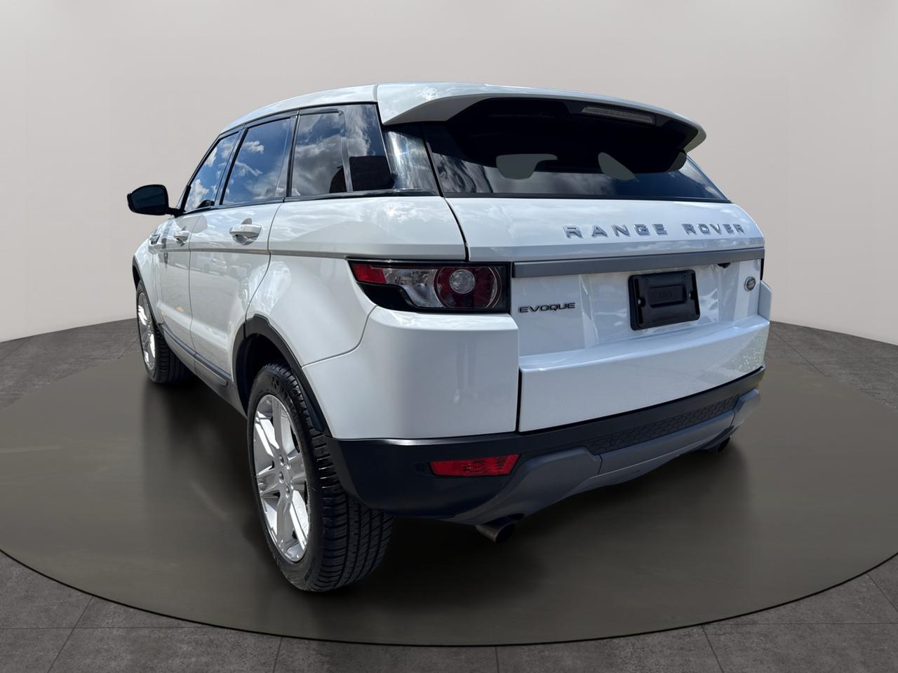 2015 Land Rover Evoque 5dr HB Pure City Photo