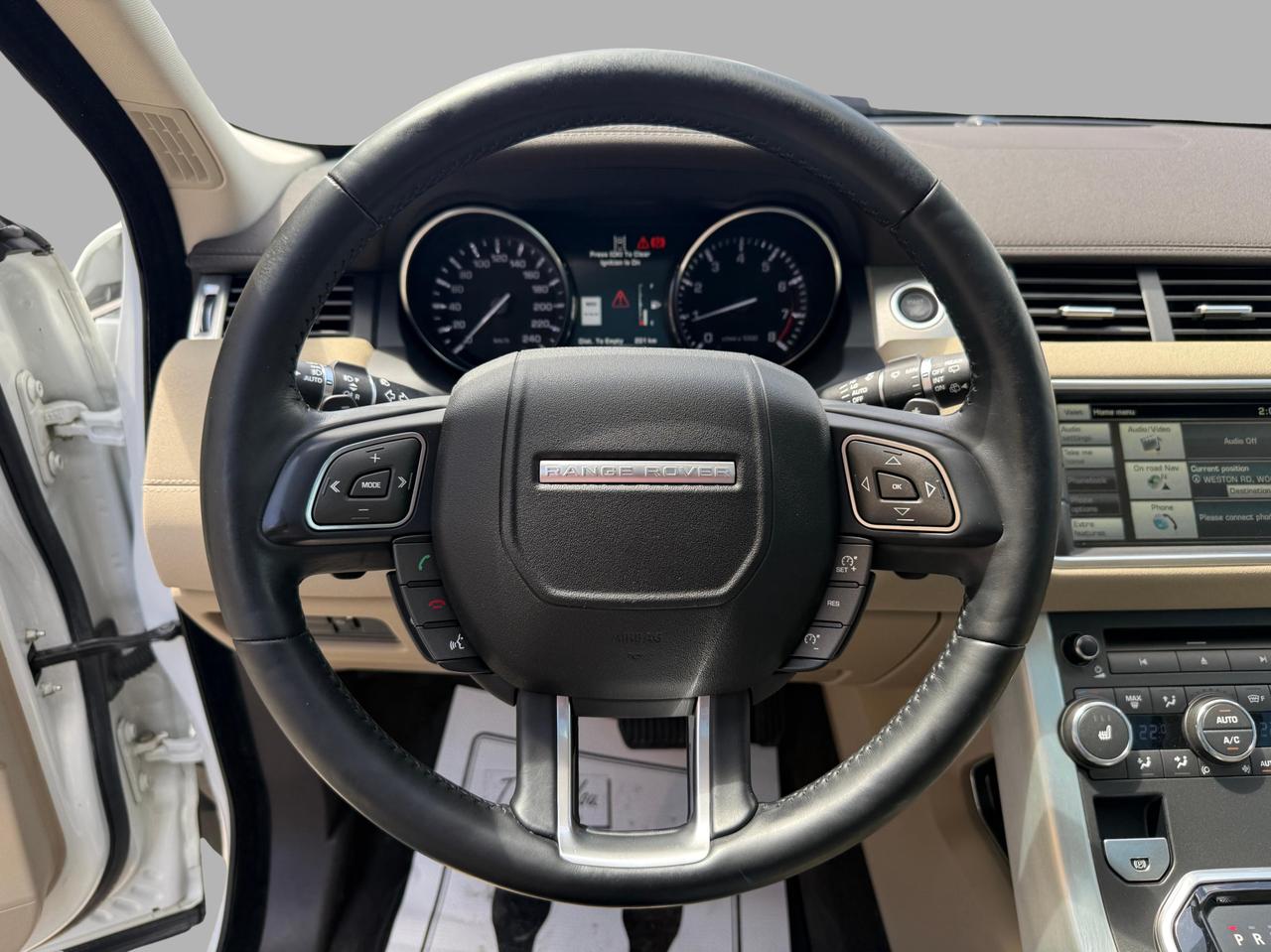 2015 Land Rover Evoque 5dr HB Pure City Photo