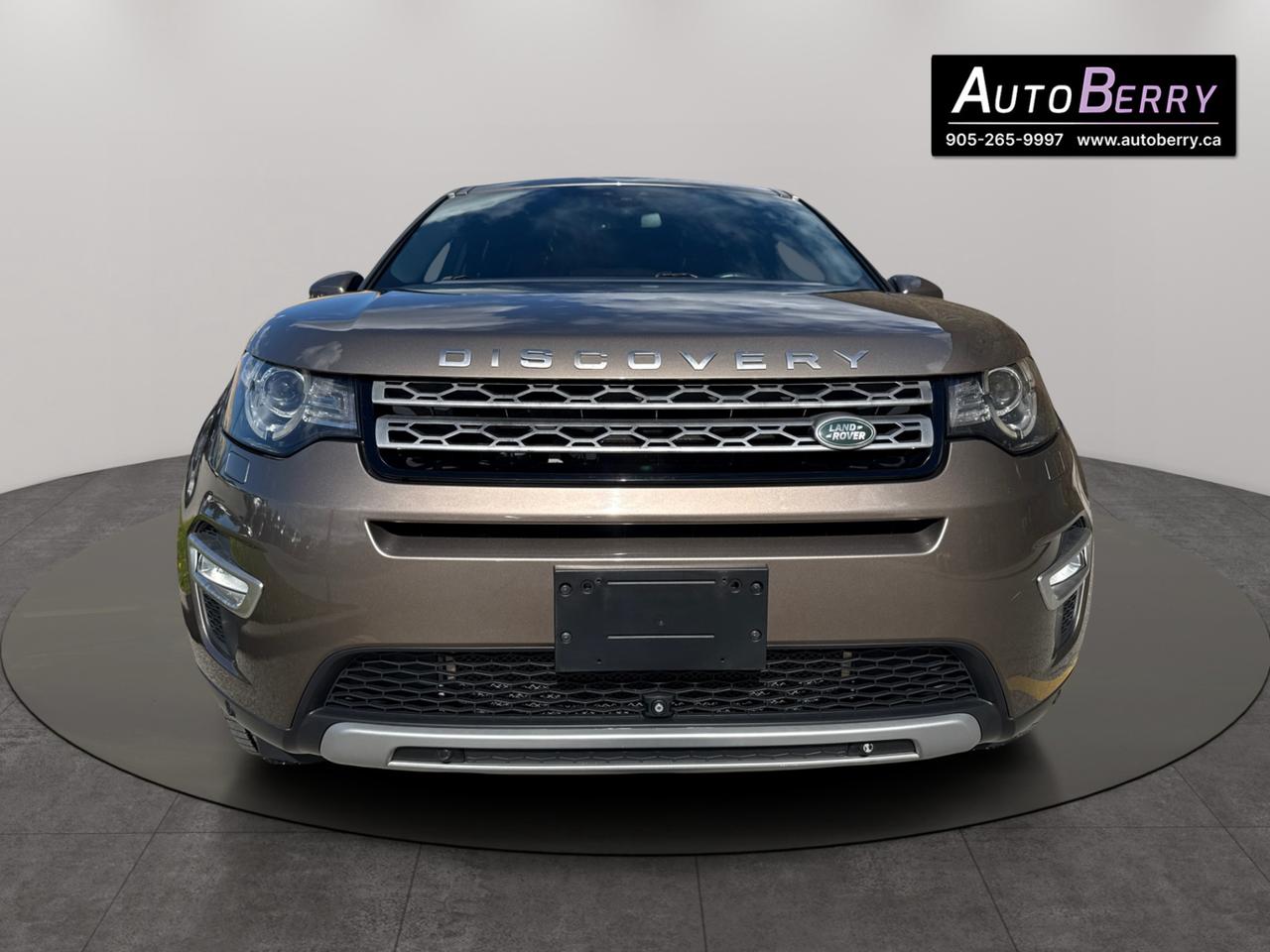2015 Land Rover Discovery Sport 4WD 4dr HSE LUXURY Photo2
