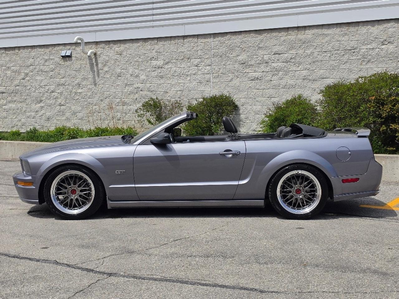 2006 Ford Mustang CONVERTIBLE GT-5 SPEED MANUAL V8-BBS WHEELS Photo