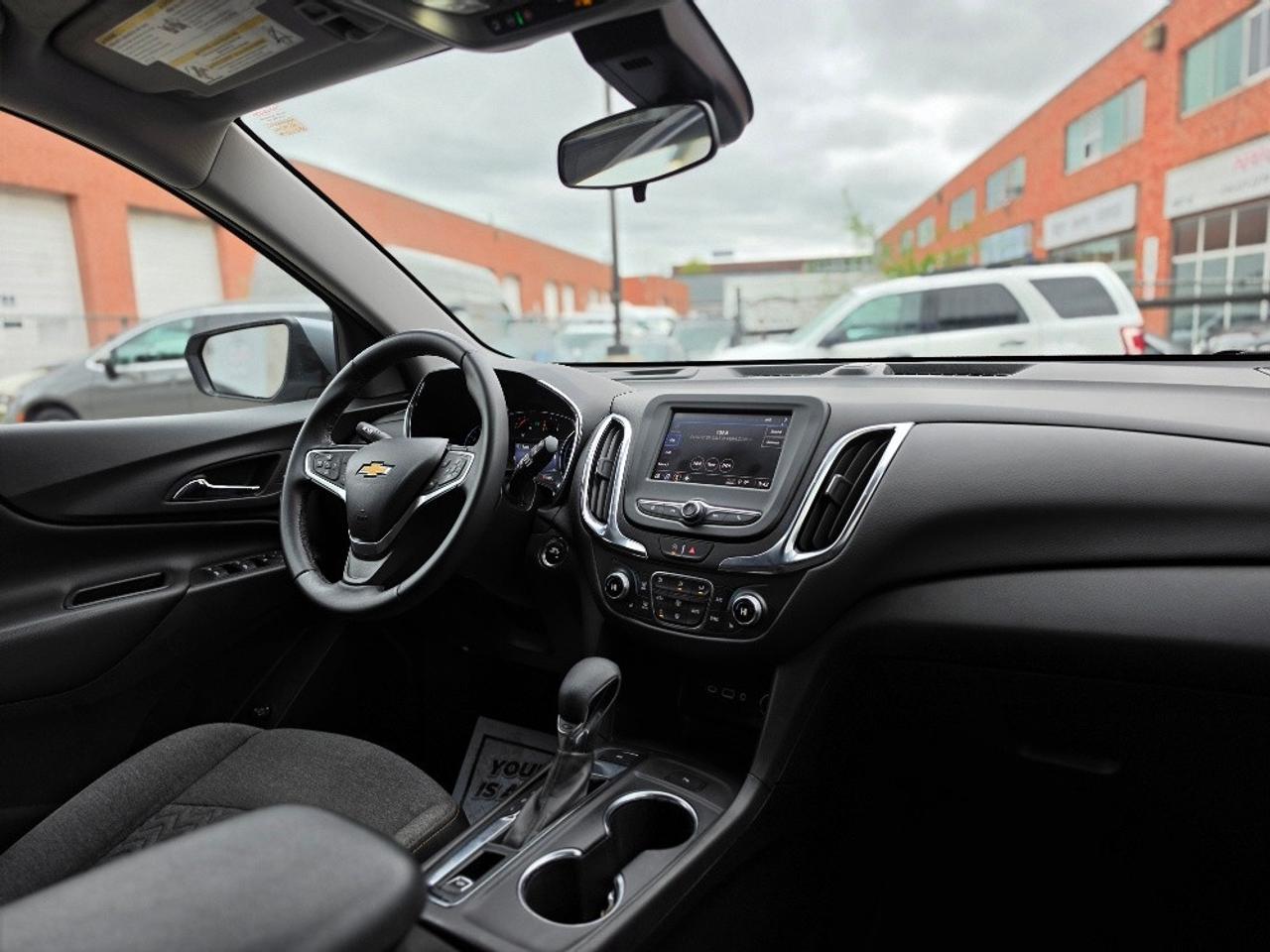 2023 Chevrolet Equinox AWD-HEATED SEATS-CARPLAY-REMOTE STARTER Photo