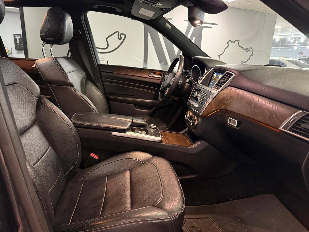 2015 Mercedes-Benz ML-Class 4MATIC 4dr ML 350 BlueTEC Photo