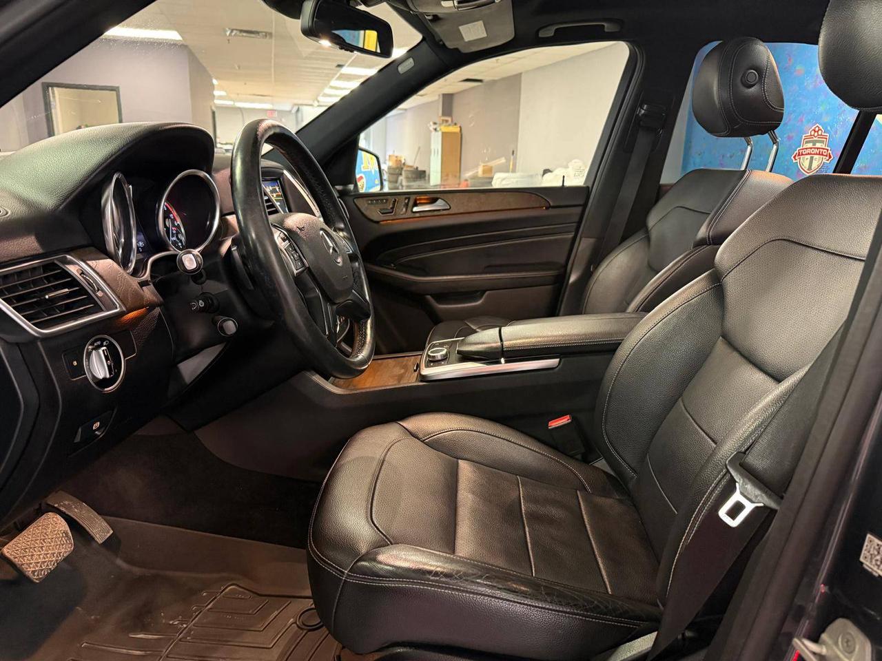 2015 Mercedes-Benz ML-Class 4MATIC 4dr ML 350 BlueTEC Photo