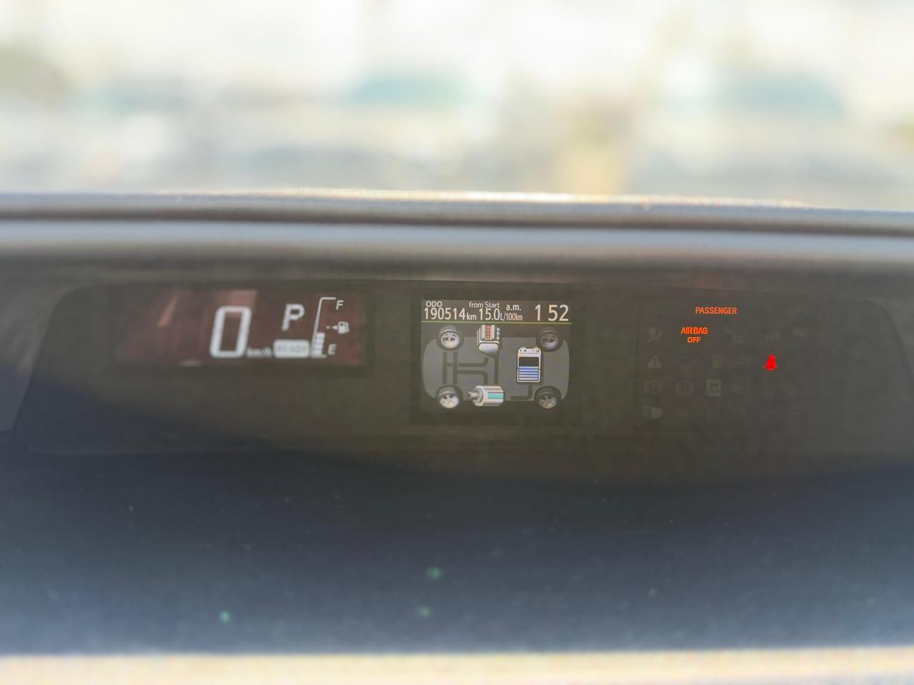 2016 Toyota Prius c Technology Photo