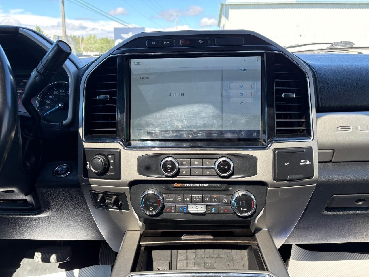 2022 Ford F-350 Super Duty SRW LARIAT 4WD CREW CAB 8' BOX Photo