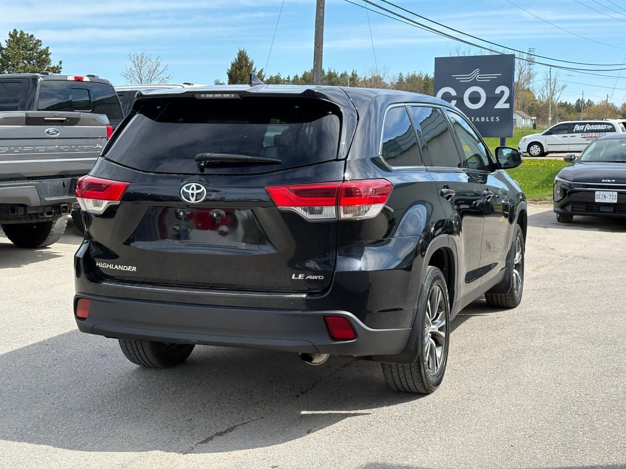 2019 Toyota Highlander Awd Le Photo