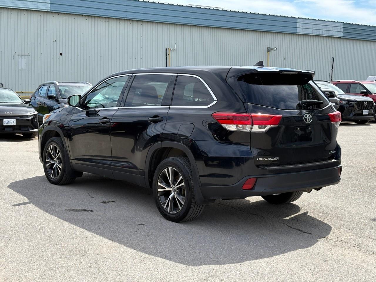 2019 Toyota Highlander Awd Le Photo