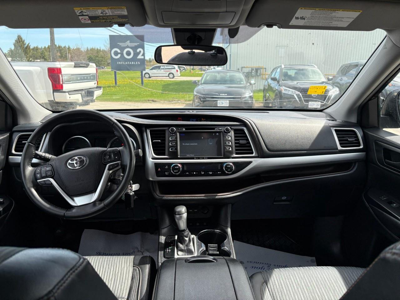 2019 Toyota Highlander Awd Le Photo