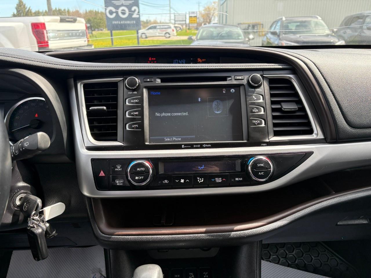 2019 Toyota Highlander Awd Le Photo