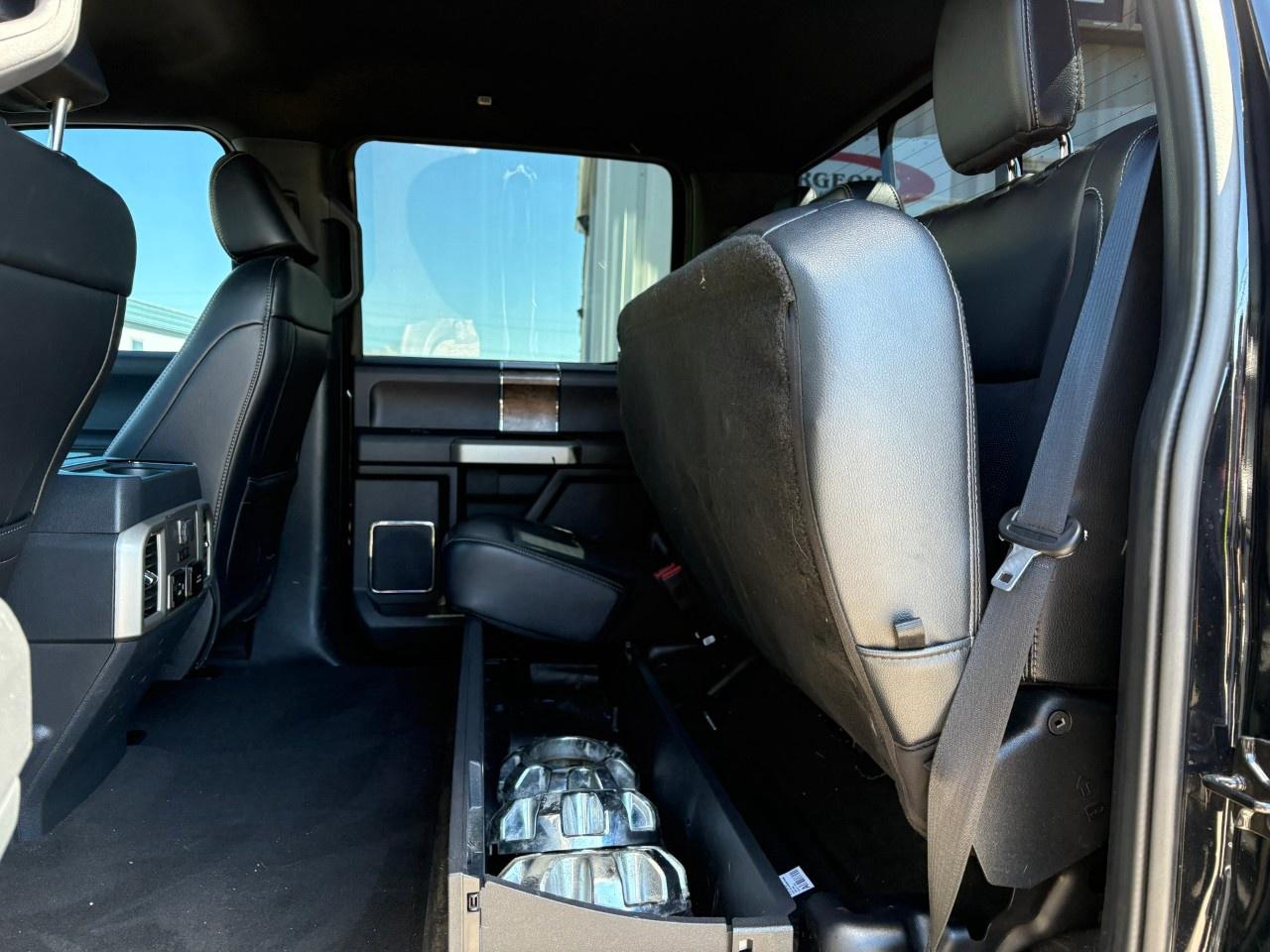 2022 Ford F-350 Super Duty SRW LARIAT 4WD SuperCab 6.75' Box Photo