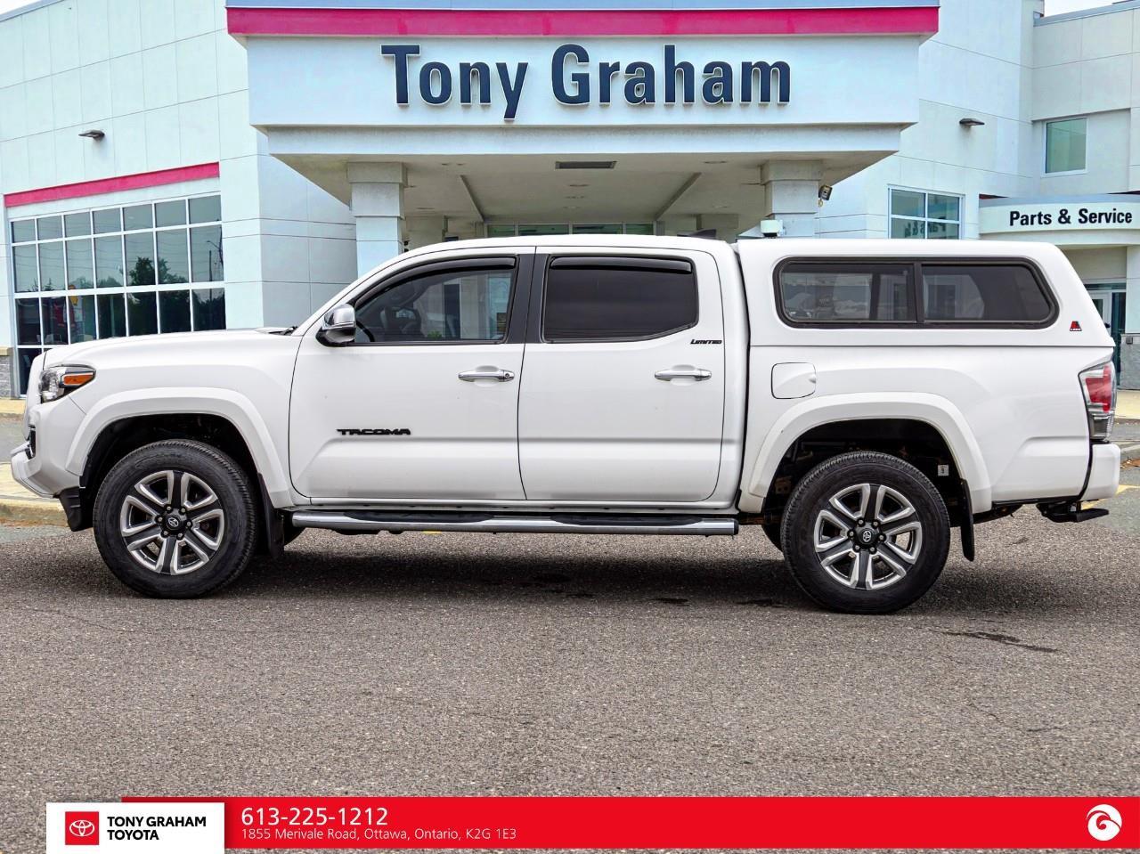 2018 Toyota Tacoma LIMITED Photo