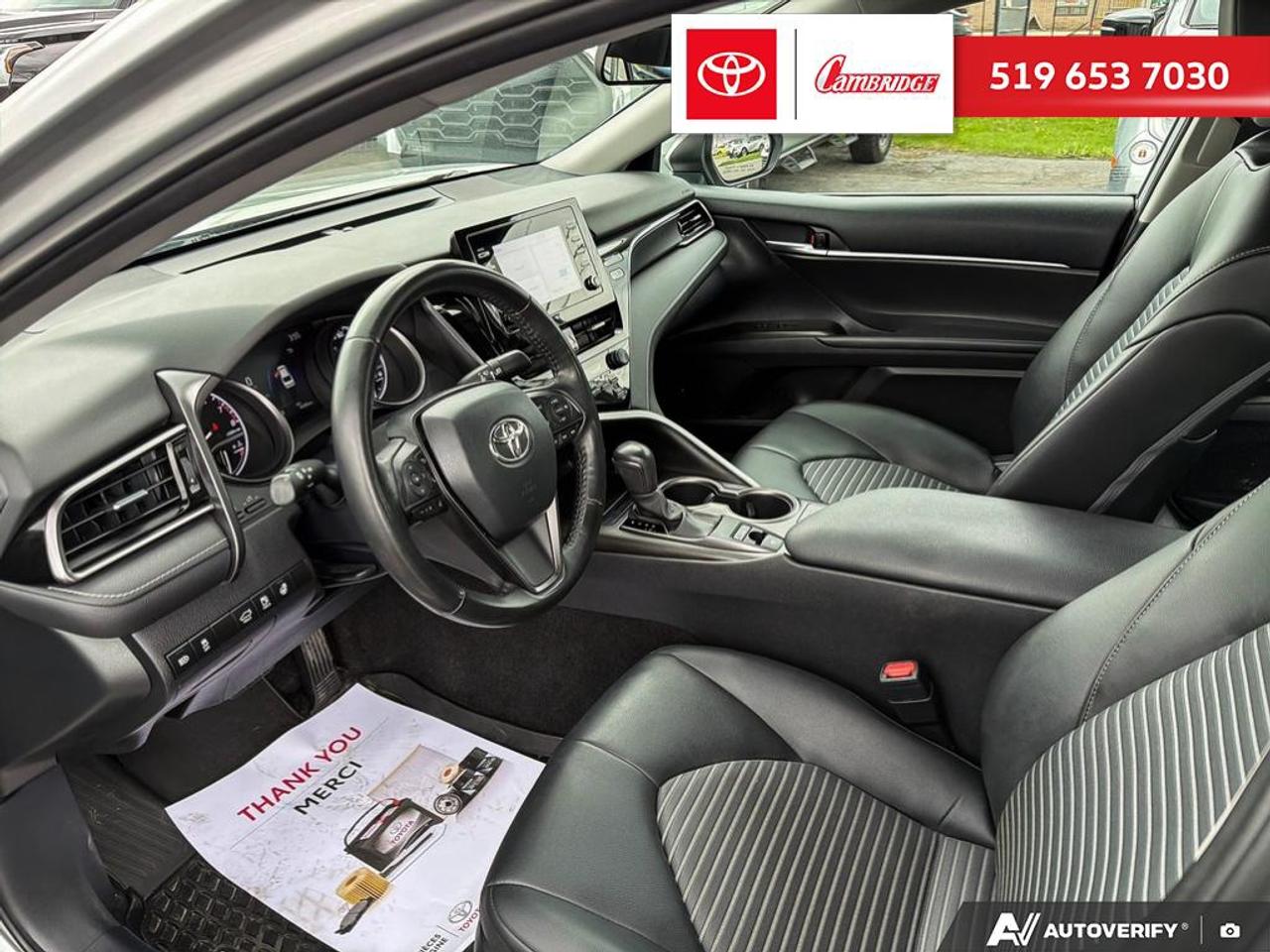 2023 Toyota Camry SE Photo