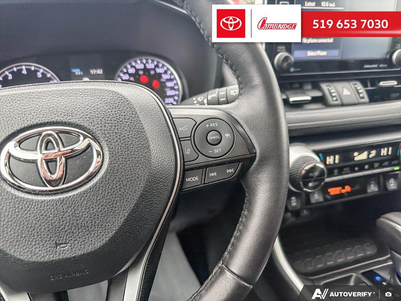 2021 Toyota RAV4 XLE Photo