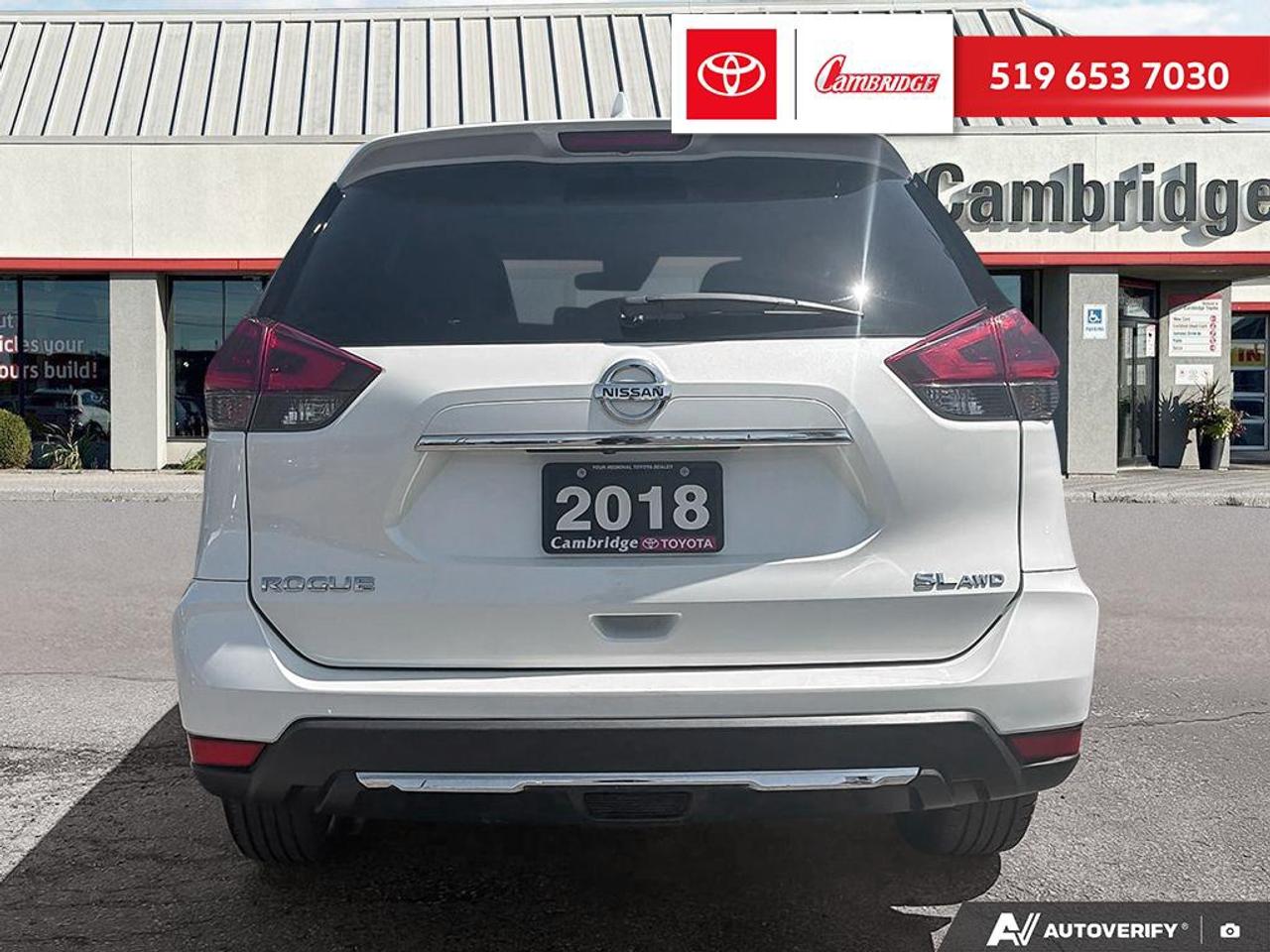 2018 Nissan Rogue SL Photo