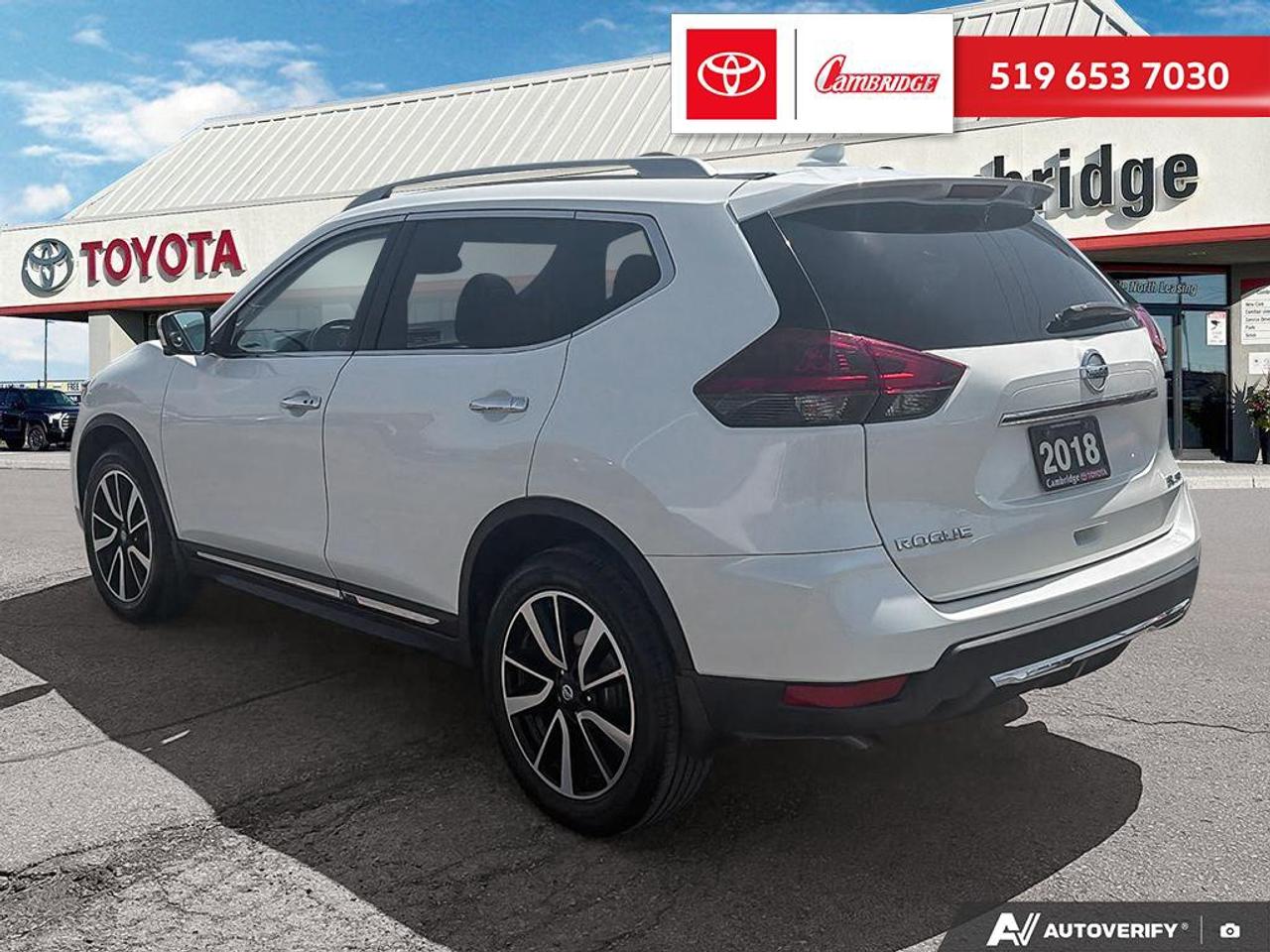 2018 Nissan Rogue SL Photo3