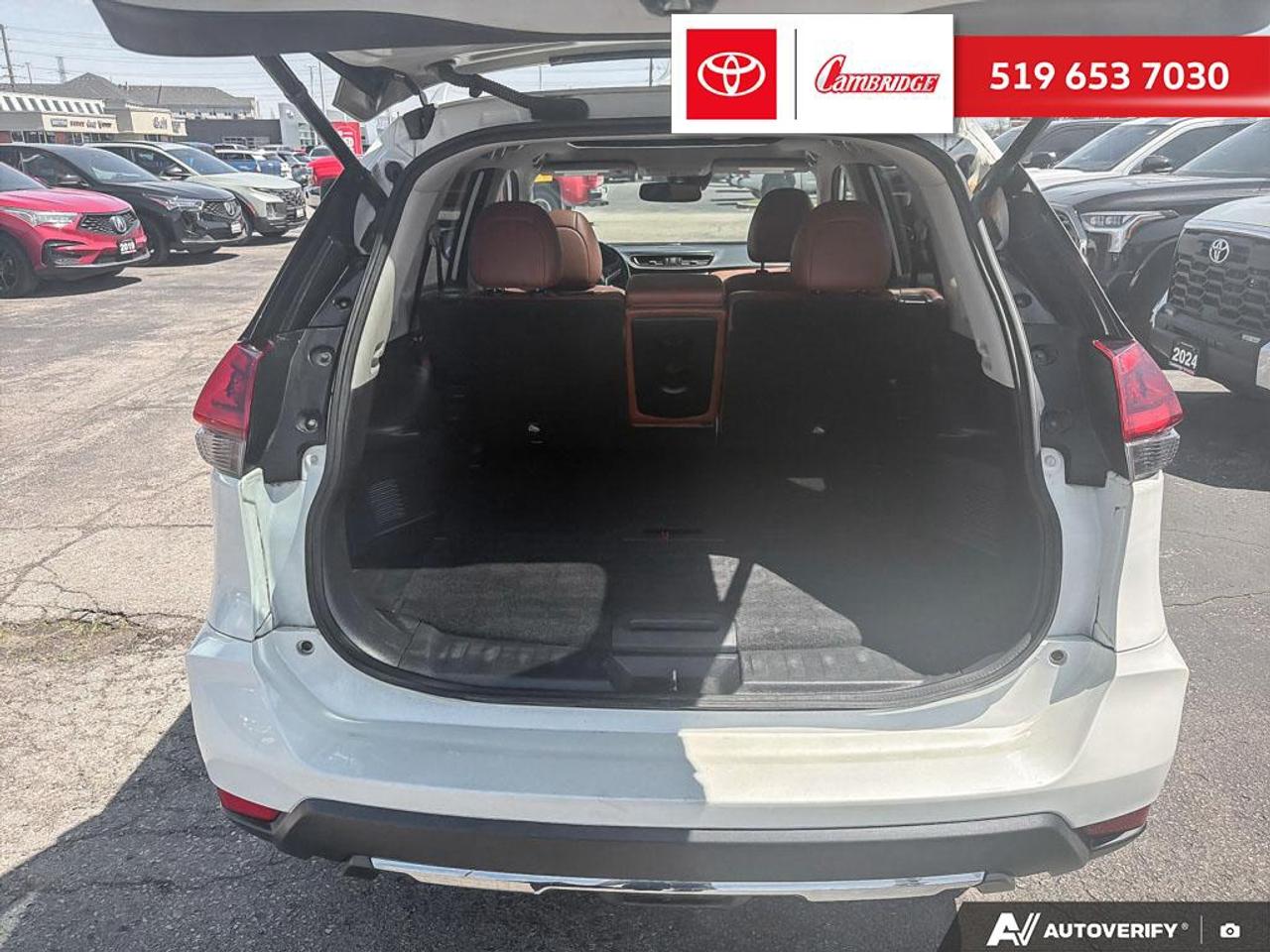 2018 Nissan Rogue SL Photo