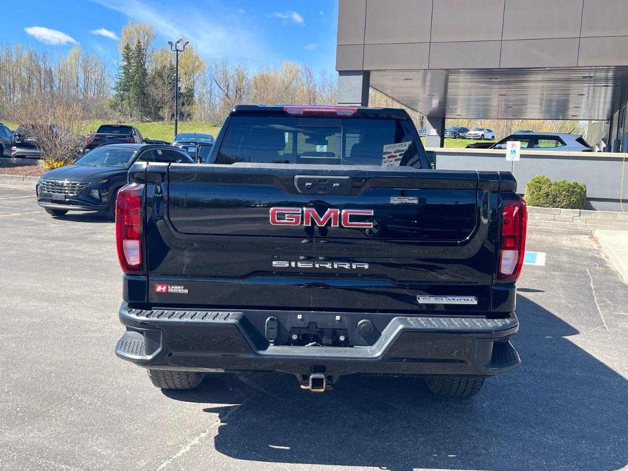 2024 GMC Sierra 1500 Crew Cab Standard Box 4-Wheel Drive Elevation Photo4