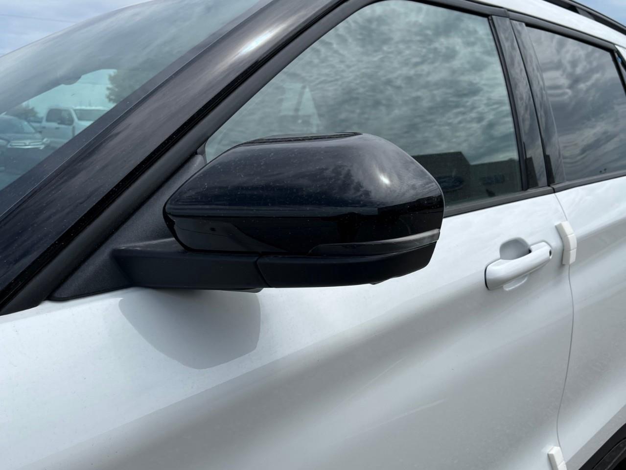 2026 Ford Explorer ST-Line Photo