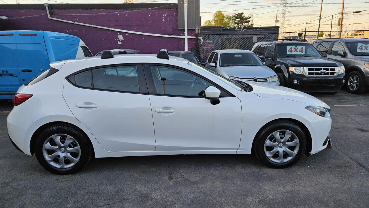 2015 Mazda MAZDA3 GX Photo2
