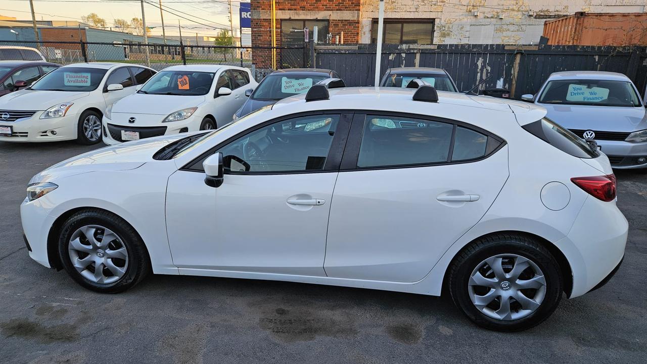2015 Mazda MAZDA3 GX Photo