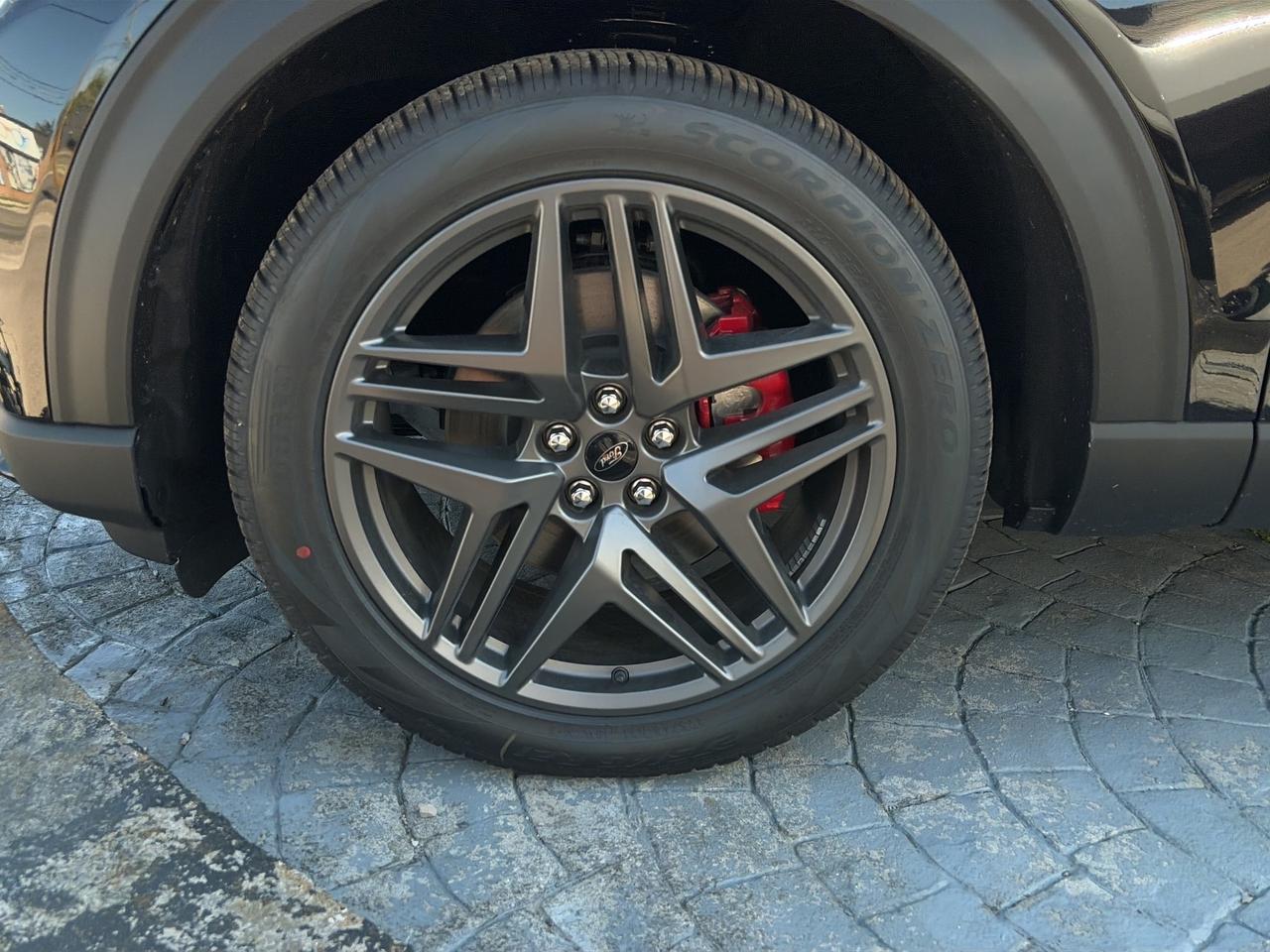 2026 Ford Explorer ST 4WD 400A Photo