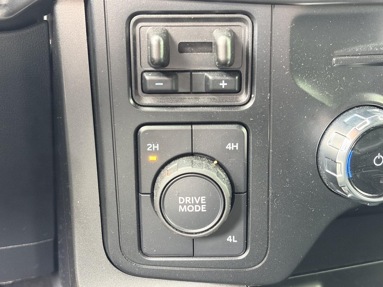 2024 Ford F-150 XLT 4WD SuperCrew 5.5' Box Photo