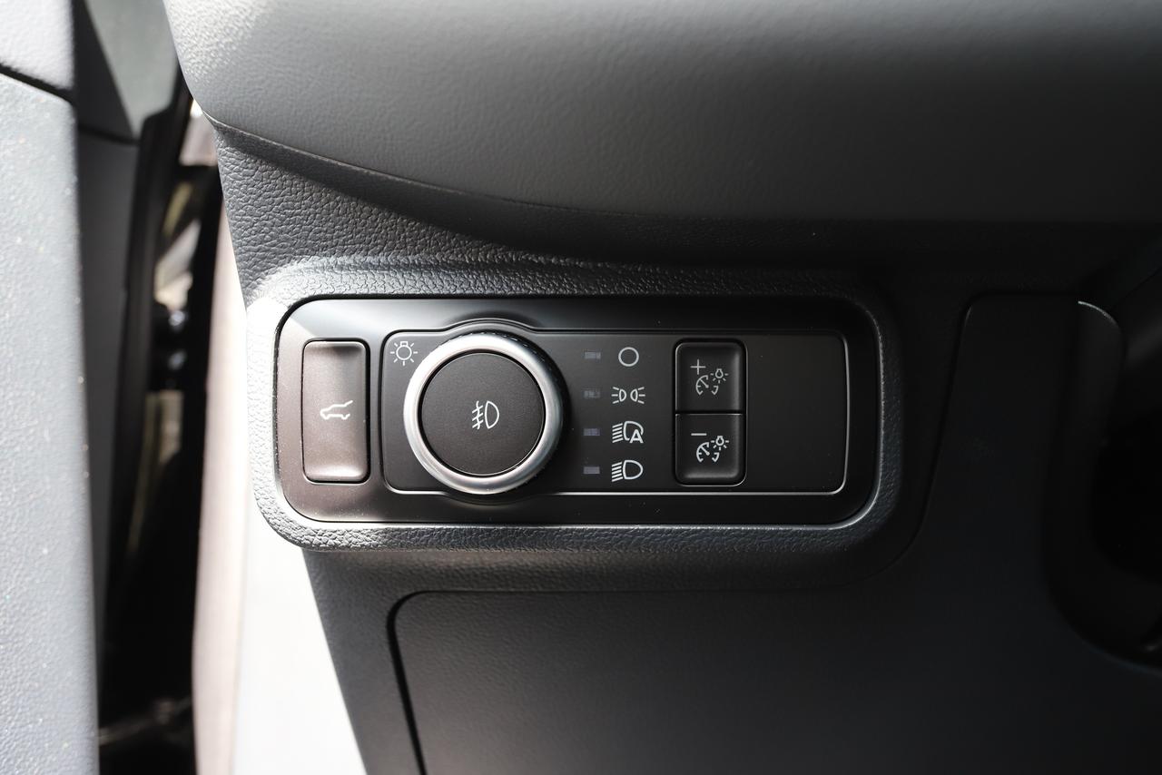 2026 Ford Explorer Active w/200A Pkg 4WD Photo