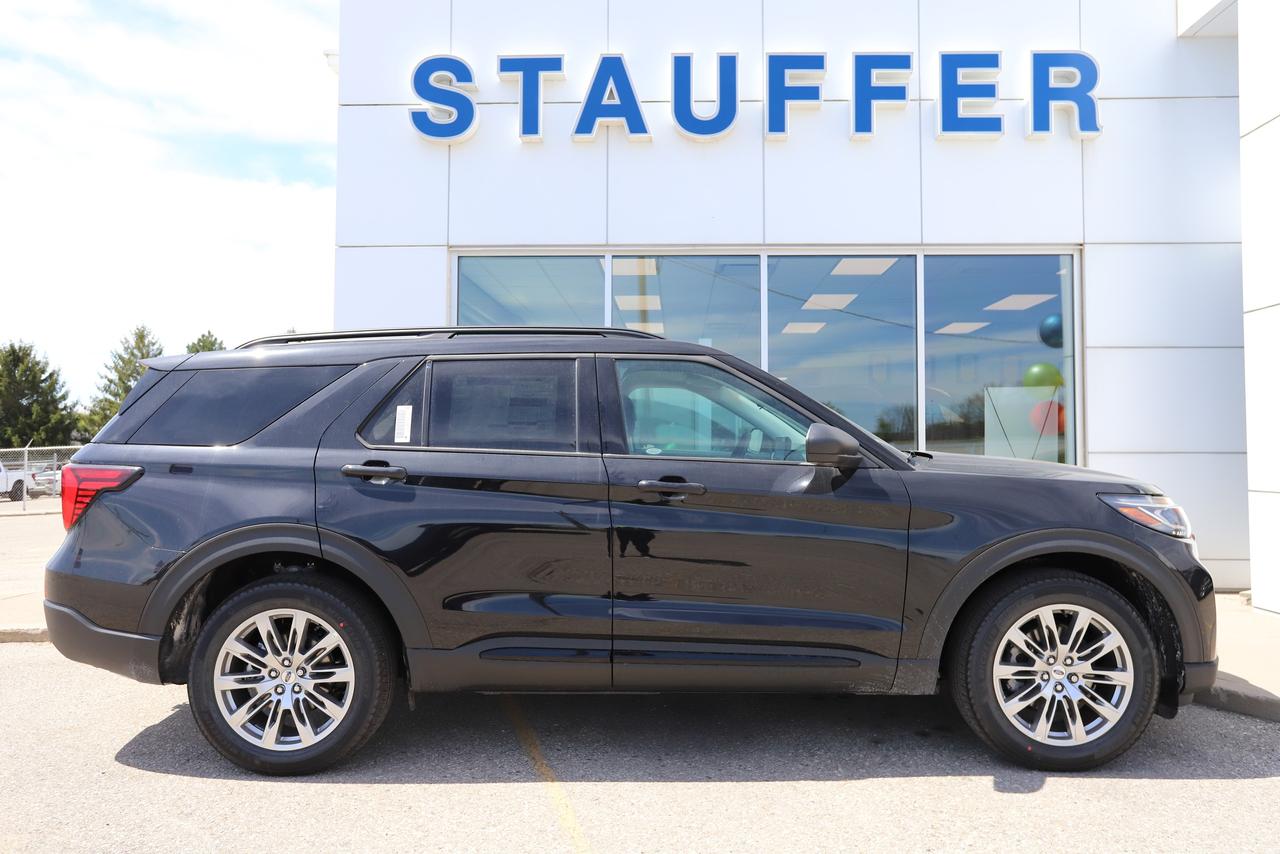 2026 Ford Explorer Active w/200A Pkg 4WD Photo