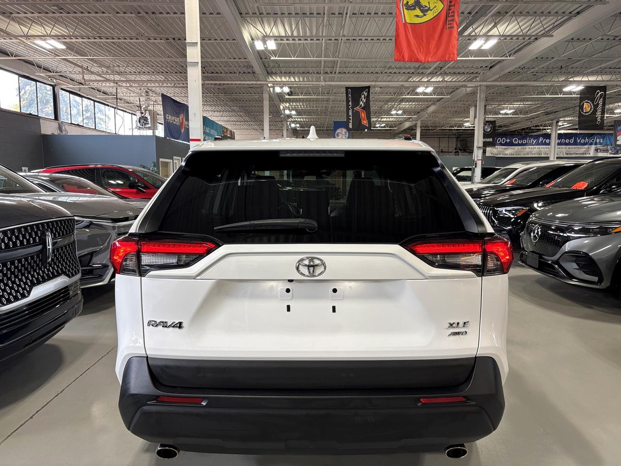2021 Toyota RAV4 XLE AWD|SUNROOF|HEATEDSEATS|HEATEDWHEEL|LEATHER|+ Photo