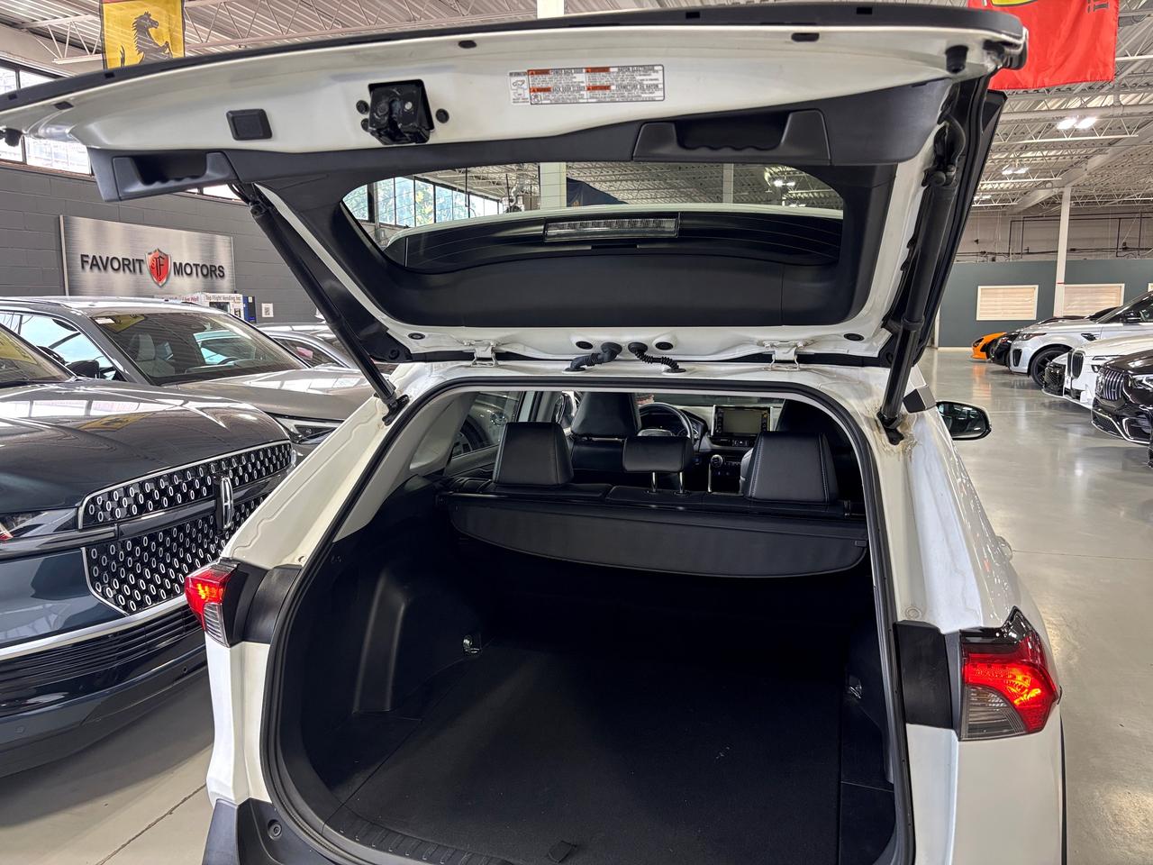 2021 Toyota RAV4 XLE AWD|SUNROOF|HEATEDSEATS|HEATEDWHEEL|LEATHER|+ Photo4