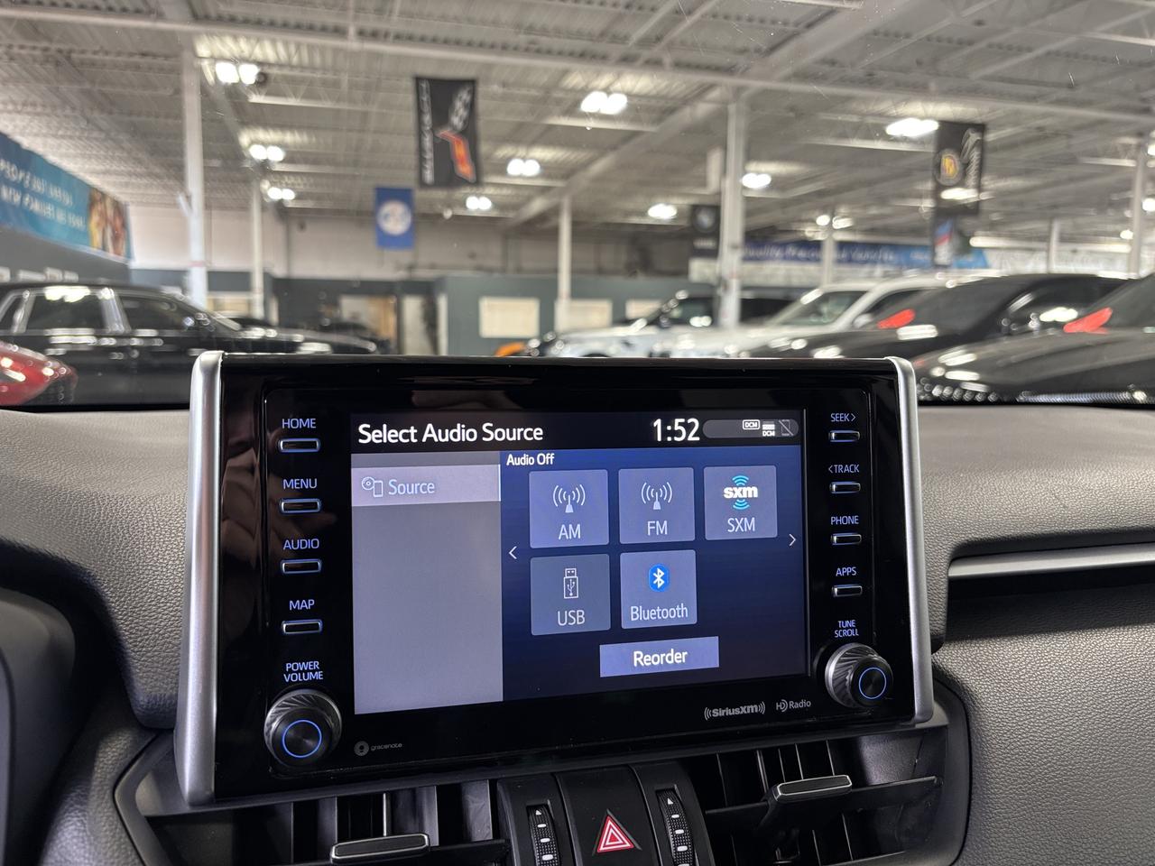2021 Toyota RAV4 XLE AWD|SUNROOF|HEATEDSEATS|HEATEDWHEEL|LEATHER|+ Photo