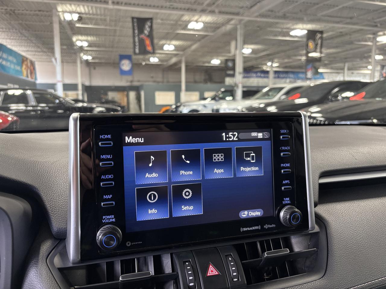2021 Toyota RAV4 XLE AWD|SUNROOF|HEATEDSEATS|HEATEDWHEEL|LEATHER|+ Photo