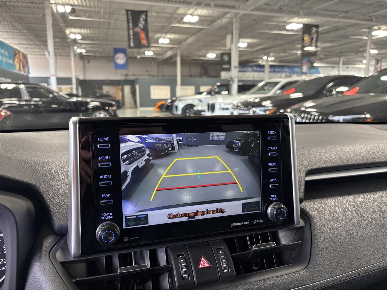 2021 Toyota RAV4 XLE AWD|SUNROOF|HEATEDSEATS|HEATEDWHEEL|LEATHER|+ Photo