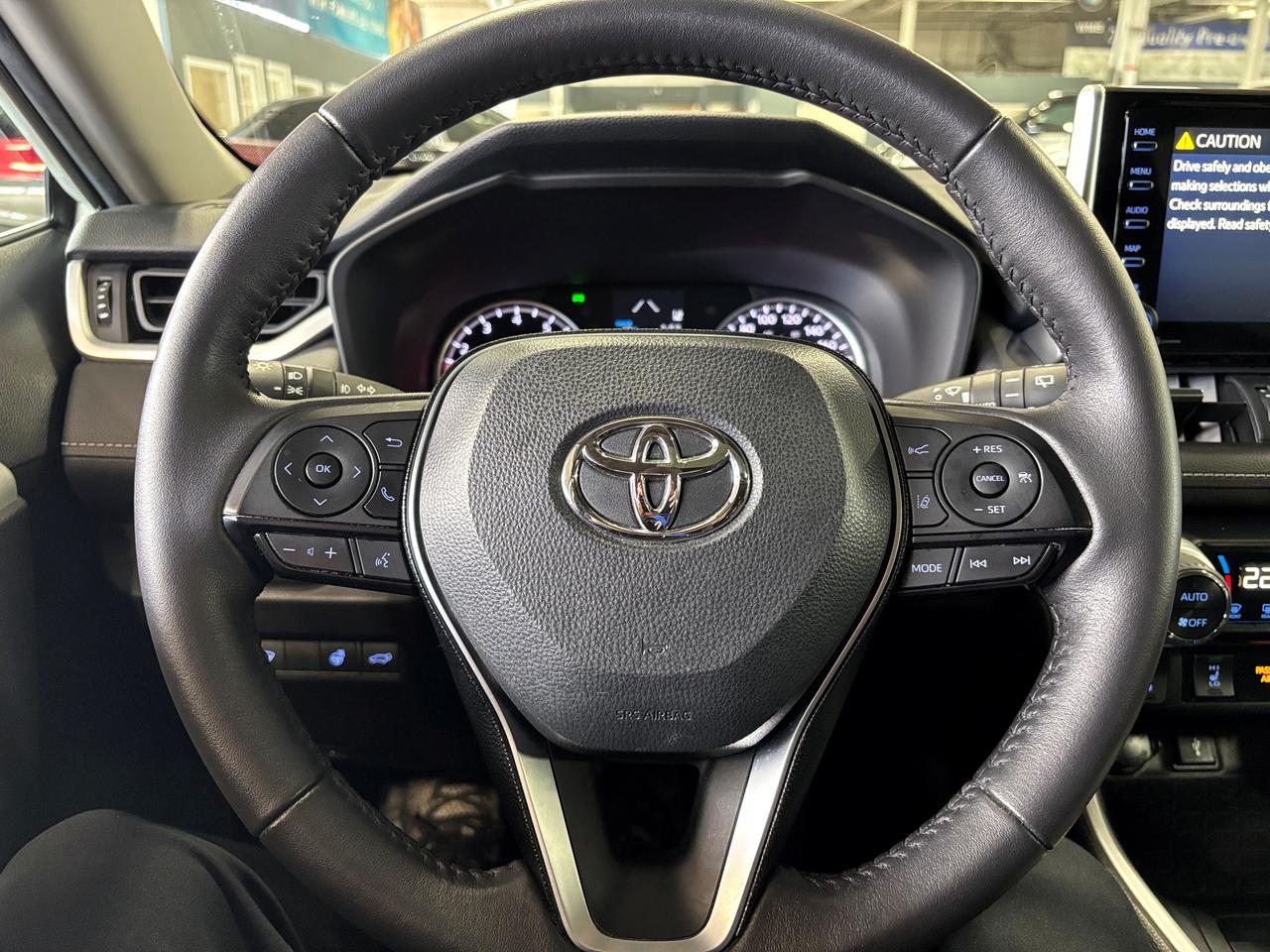2021 Toyota RAV4 XLE AWD|SUNROOF|HEATEDSEATS|HEATEDWHEEL|LEATHER|+ Photo