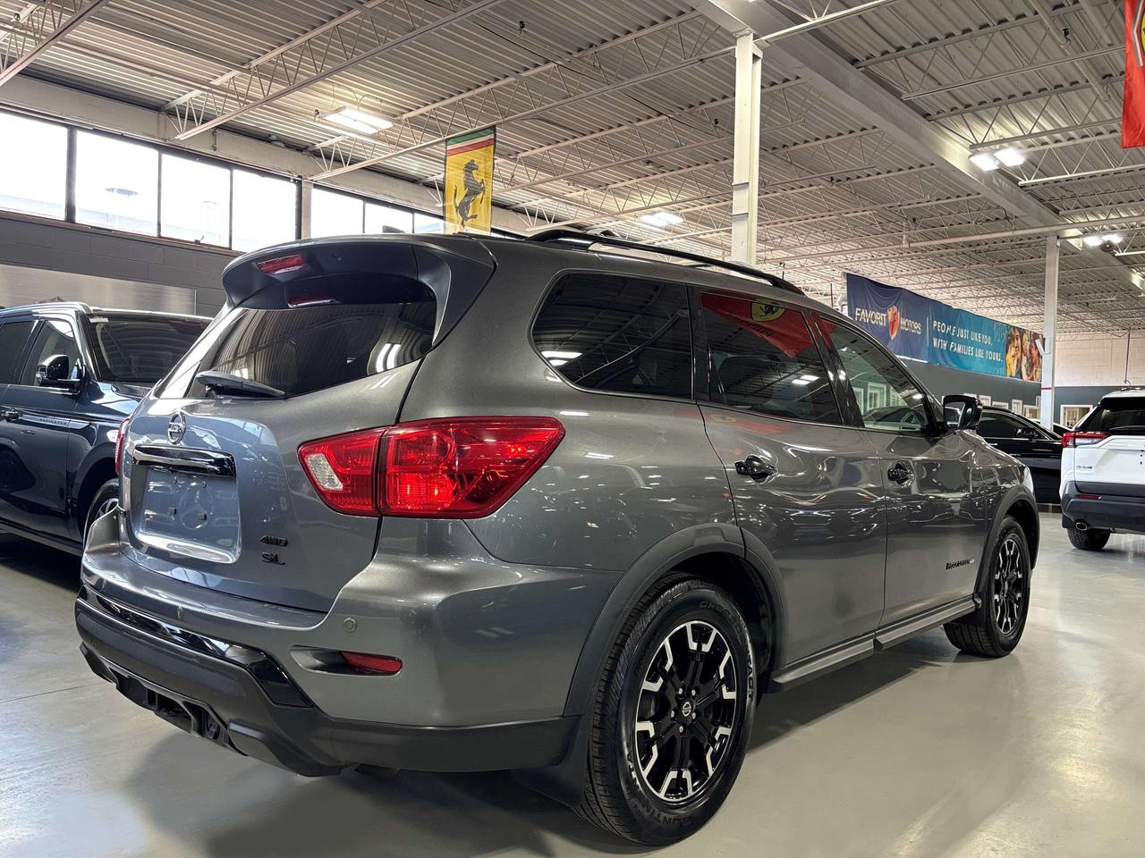 2019 Nissan Pathfinder SL Premium|4X4|ROCKCREEK|7PASS|NAV|BOSE|360CAM|+++ Photo