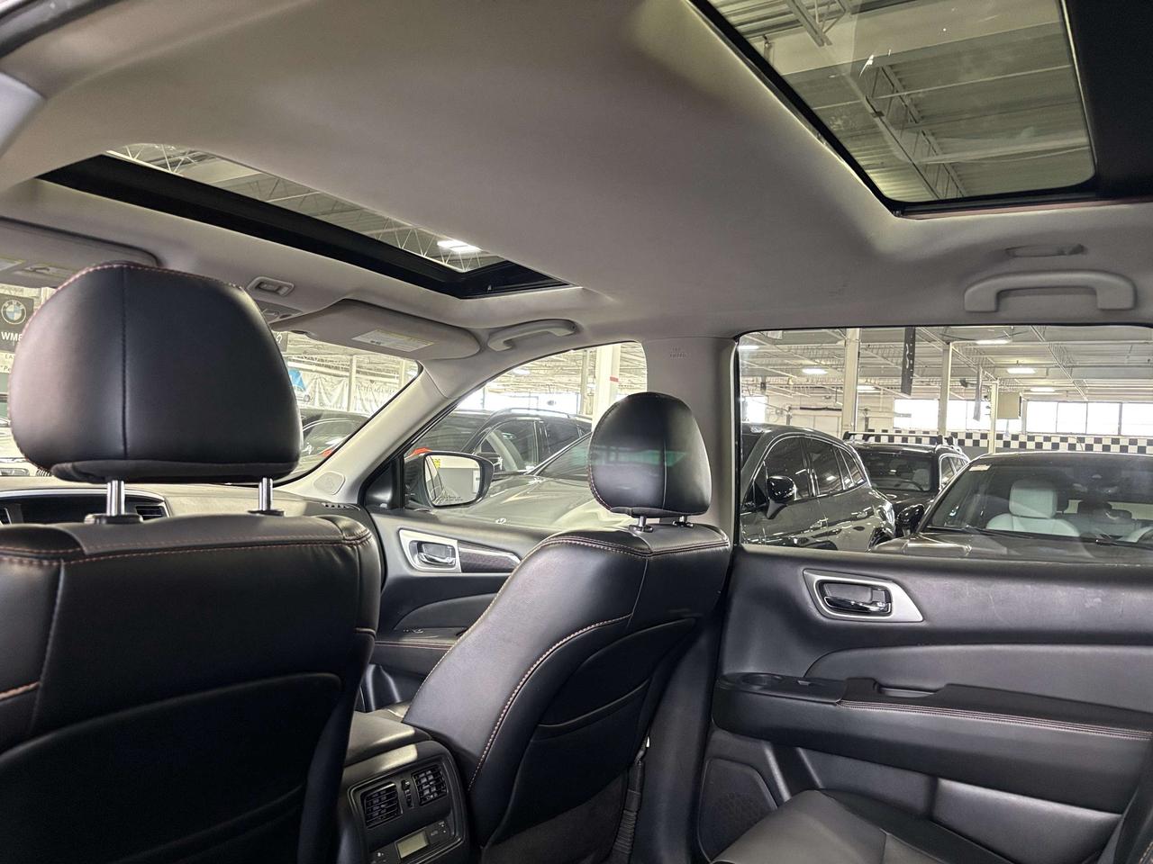 2019 Nissan Pathfinder SL Premium|4X4|ROCKCREEK|7PASS|NAV|BOSE|360CAM|+++ Photo