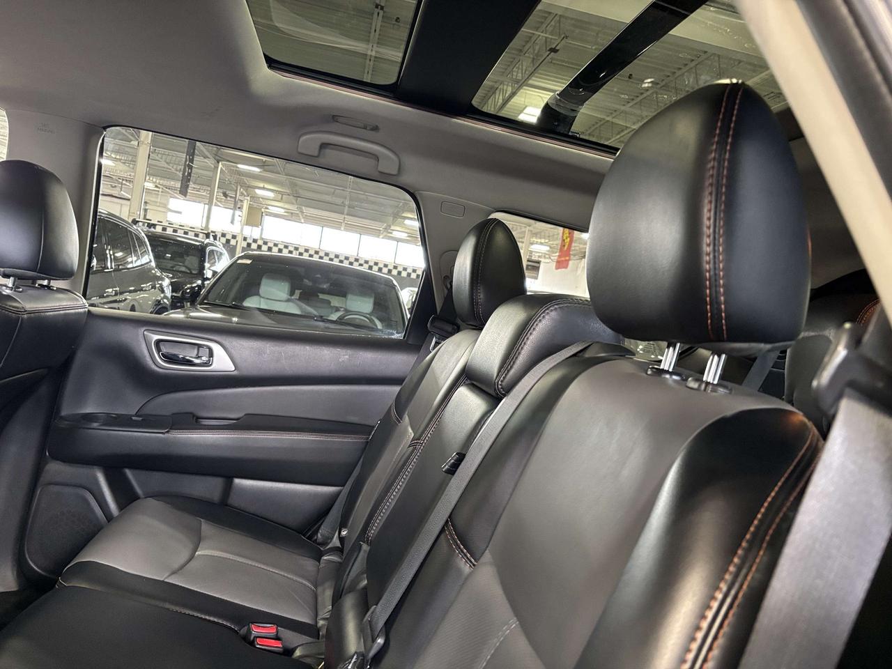 2019 Nissan Pathfinder SL Premium|4X4|ROCKCREEK|7PASS|NAV|BOSE|360CAM|+++ Photo