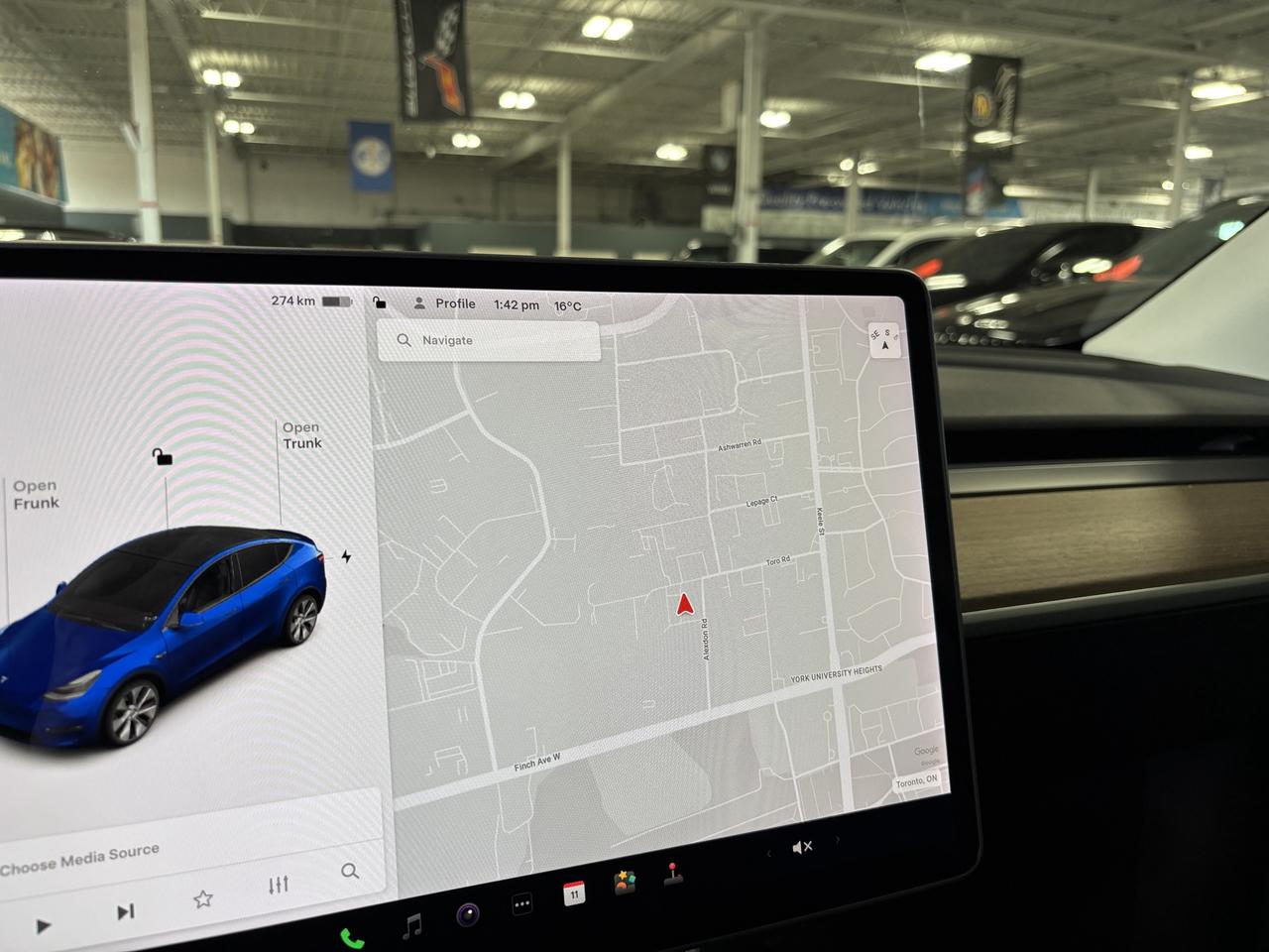 2021 Tesla Model Y Long Range|AWD|AUTOSTEER|NAV|PANOROOF|WOODTRIMS|++ Photo